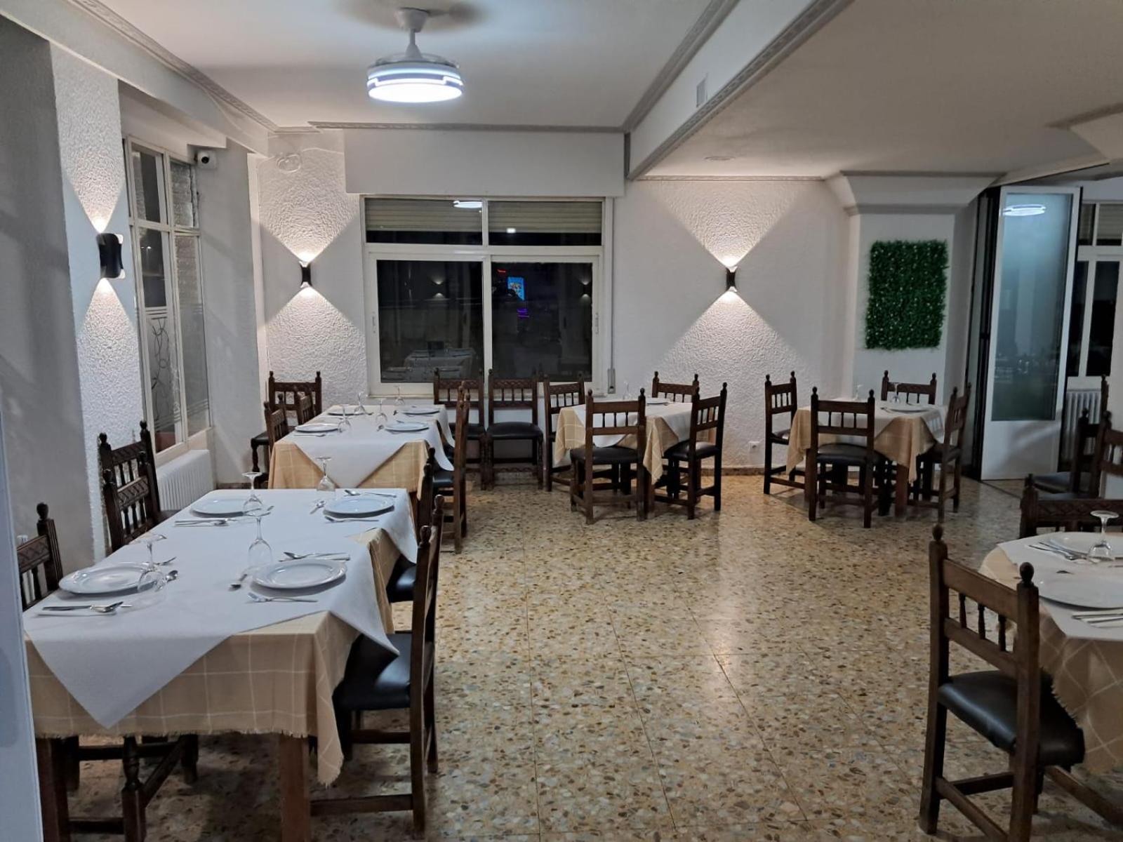 Hostal San Miguel Villalobar Экстерьер фото