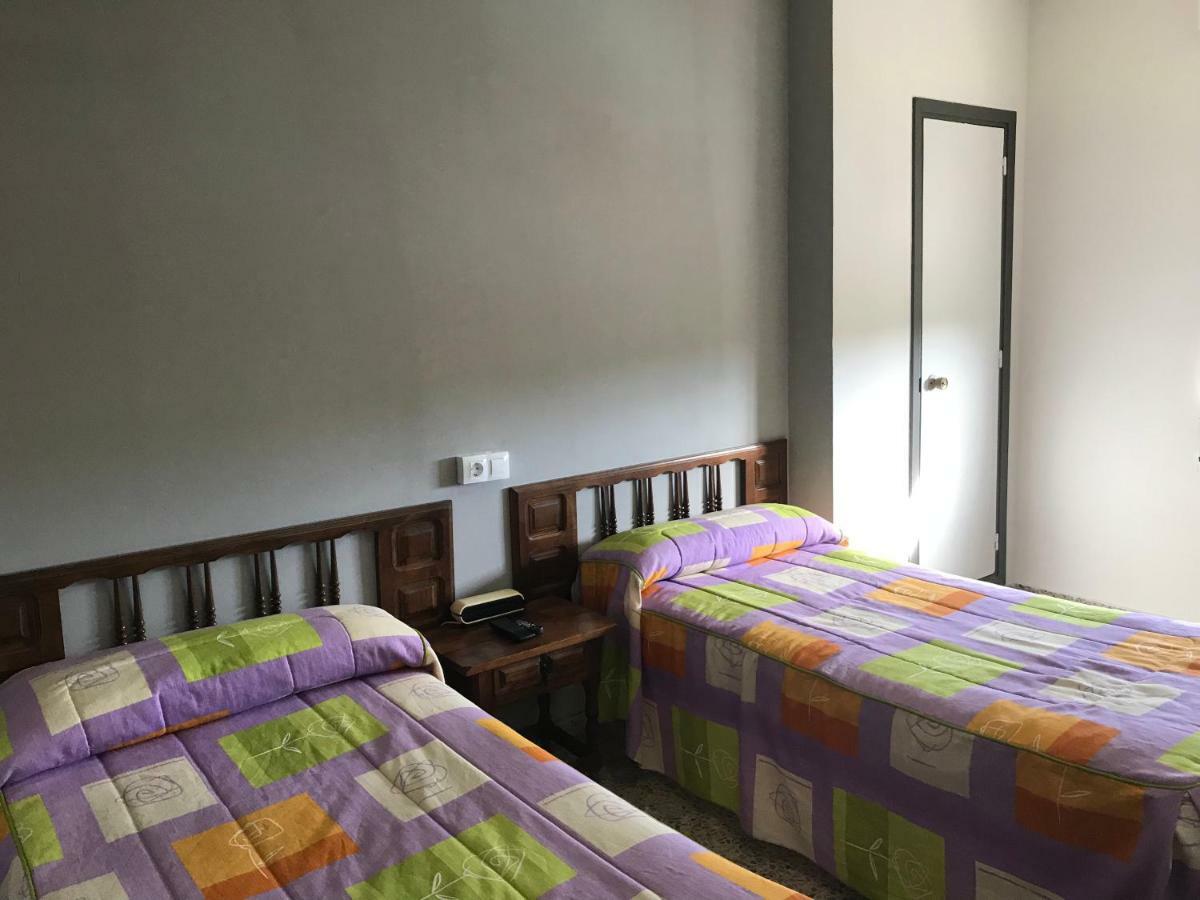 Hostal San Miguel Villalobar Экстерьер фото